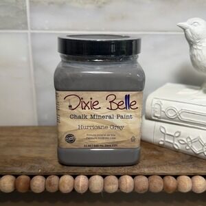 Dixie Belle chalk paint Hurricane Gray 32OZ